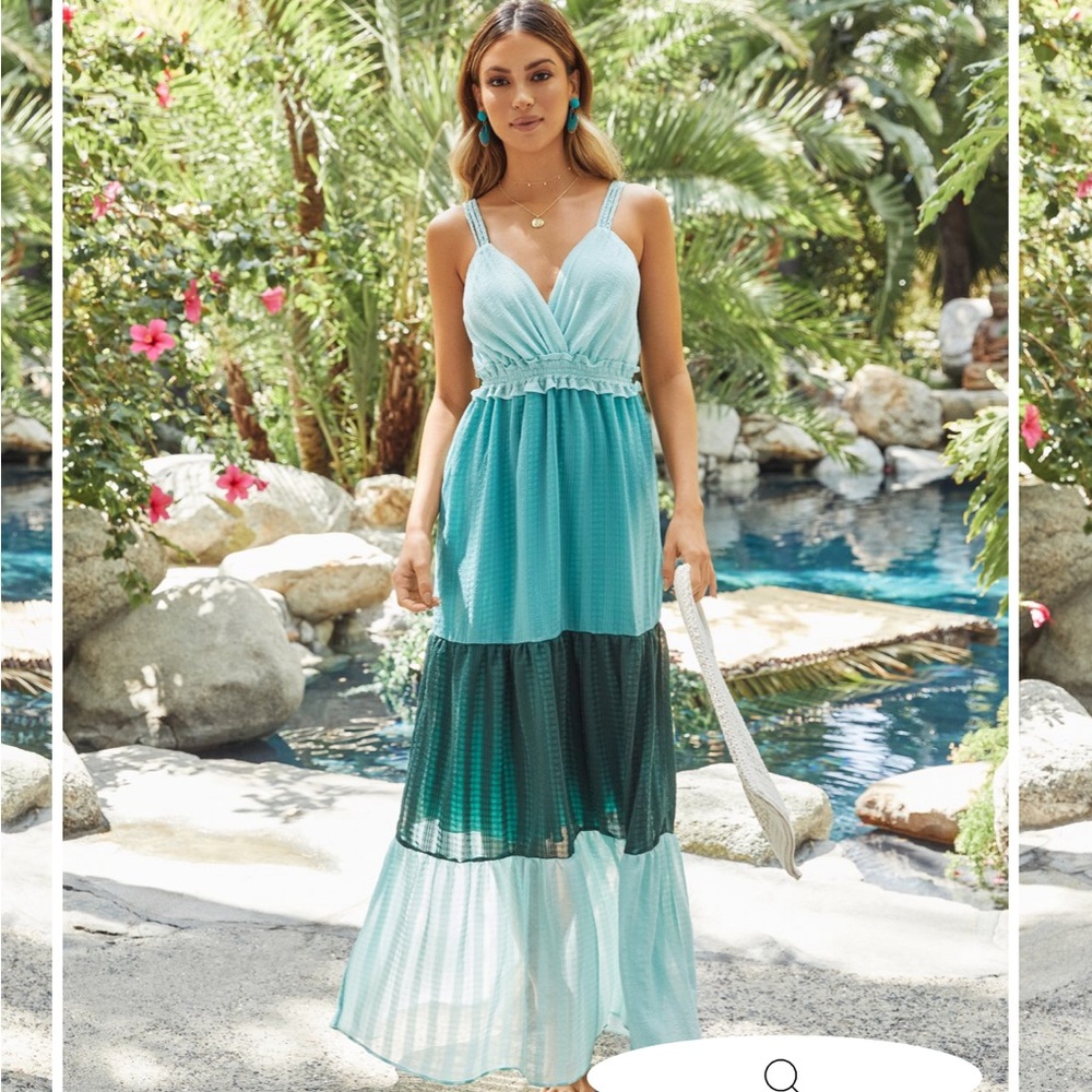 Vici Max Dress